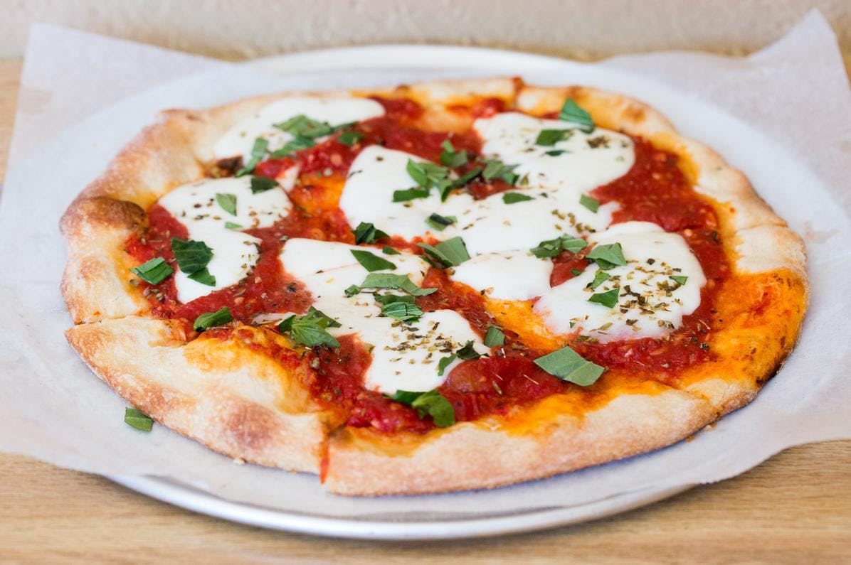 Order Margherita Pizza - Personal 10'' food online from Nonna Rosa Pizzeria store, Bridgeport on bringmethat.com