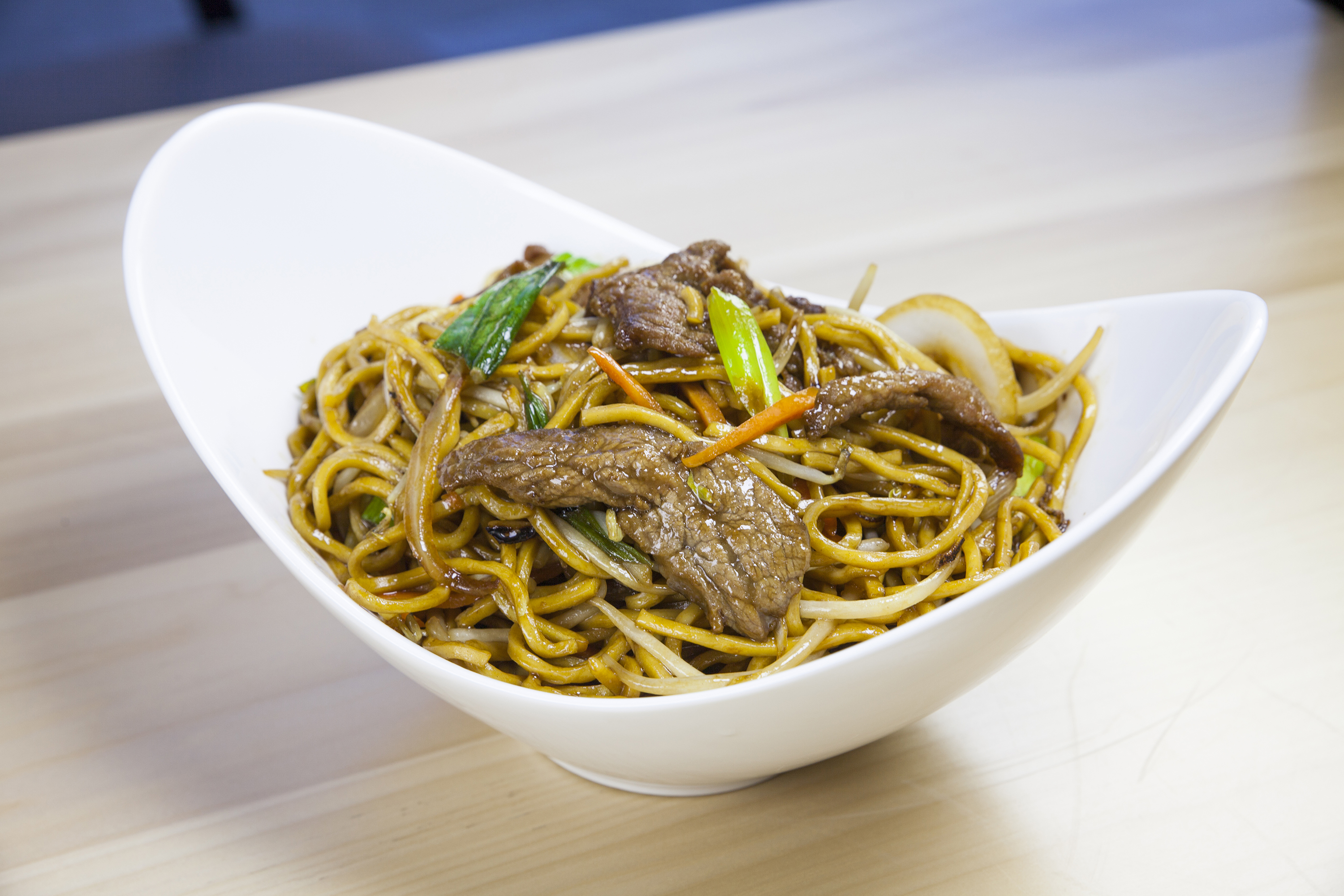 Order Lo Mein food online from Little Wok store, Chicago on bringmethat.com