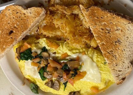 Order Veggie Omelette food online from Sacks Sandwiches Asu store, Tempe on bringmethat.com