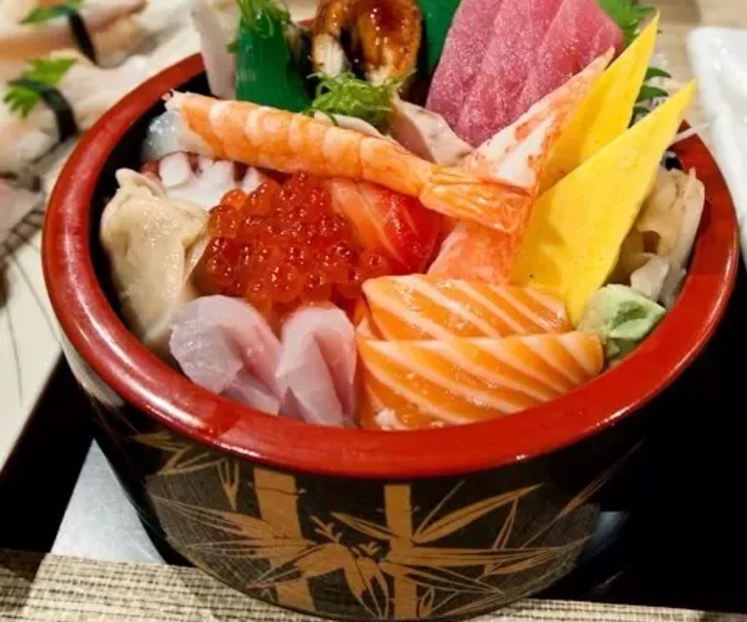 Order Chirashi Bowl food online from Sushi Mon store, Las Vegas on bringmethat.com