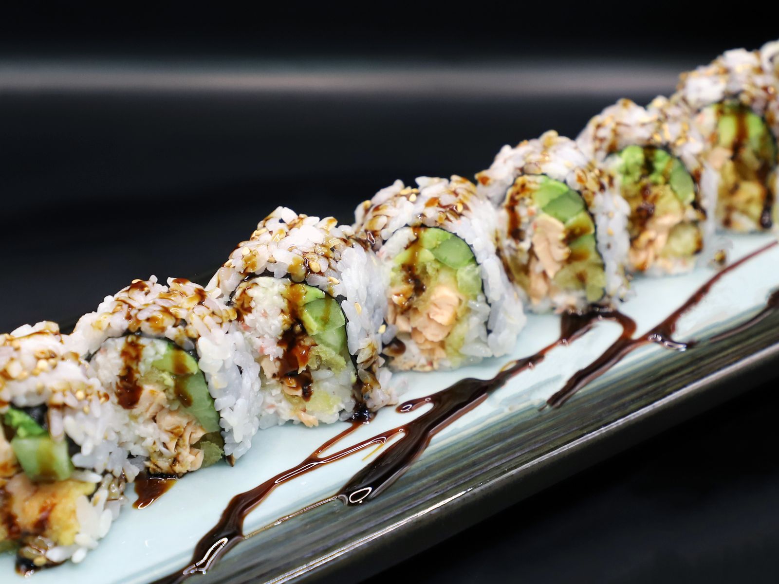 Order Salmon Tempura Roll food online from Tom's Sushi House store, Los Angeles on bringmethat.com