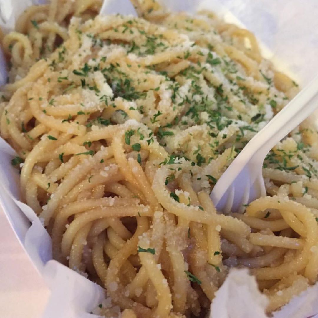 Order Garlic Noodles Tray  food online from The Crab Pad store, Chicago on bringmethat.com