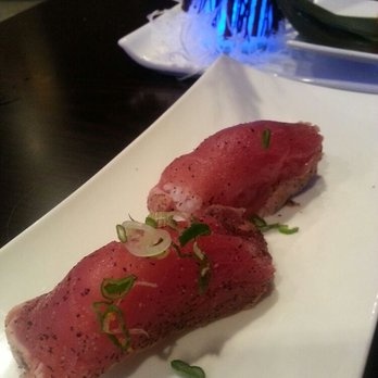 Order Pepper Tuna food online from Umi Sushi store, San Diego on bringmethat.com