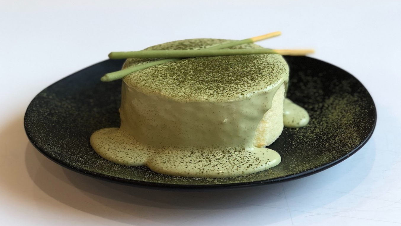 Order Matcha Love Cake food online from Feng Cha store, Minneapolis on bringmethat.com