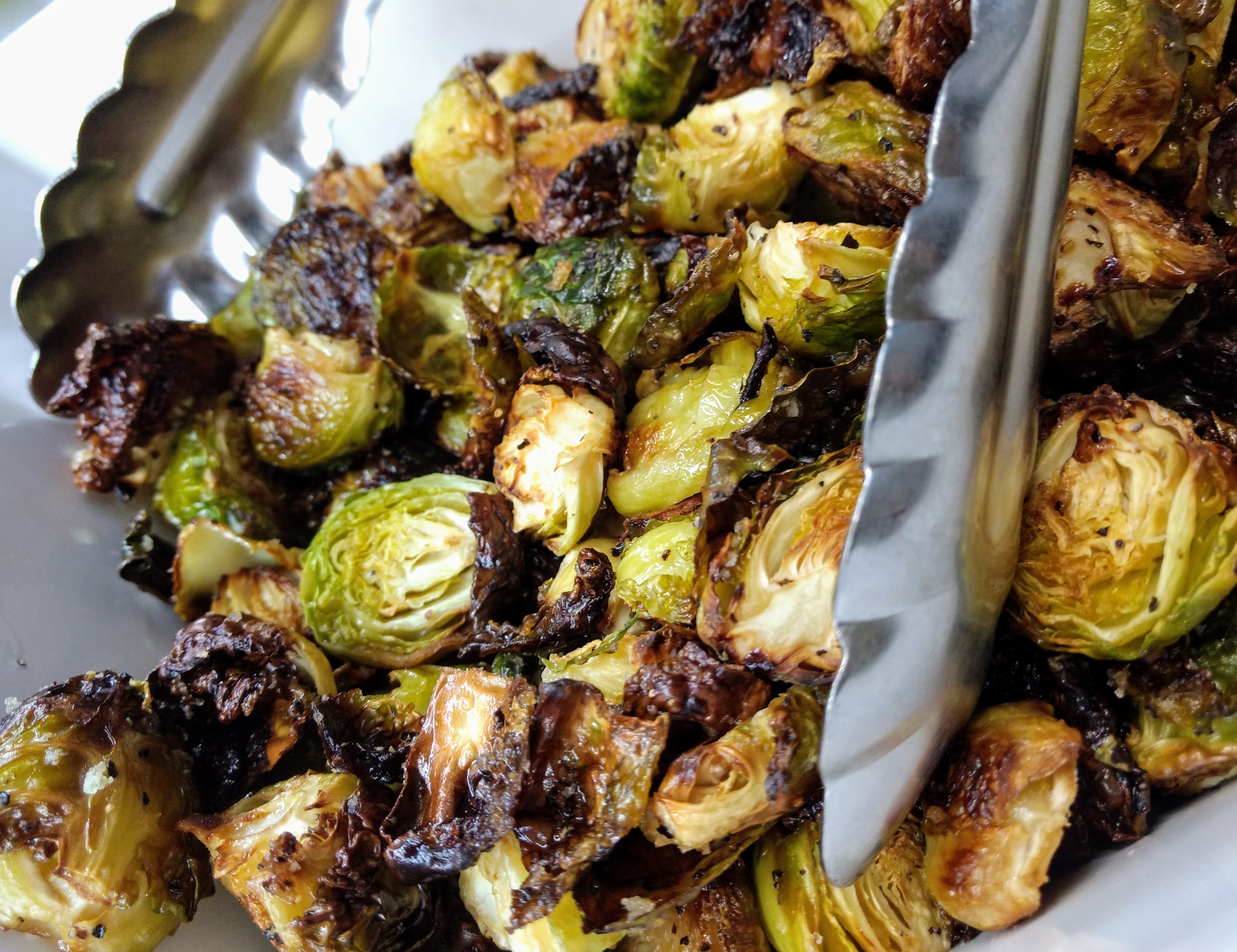 Order 1 Lb. Fresh Roasted Brussel Sprouts food online from Argyle Marketplace store, Livingston on bringmethat.com