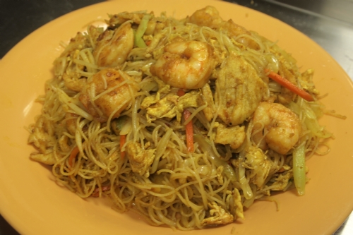 Order 407. Singapore Rice Noodle($15.90) food online from Moon Wok store, Dallas on bringmethat.com
