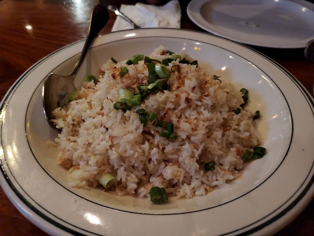 Order Garlic Fried Rice Special food online from Lucky Thai store, Las Vegas on bringmethat.com