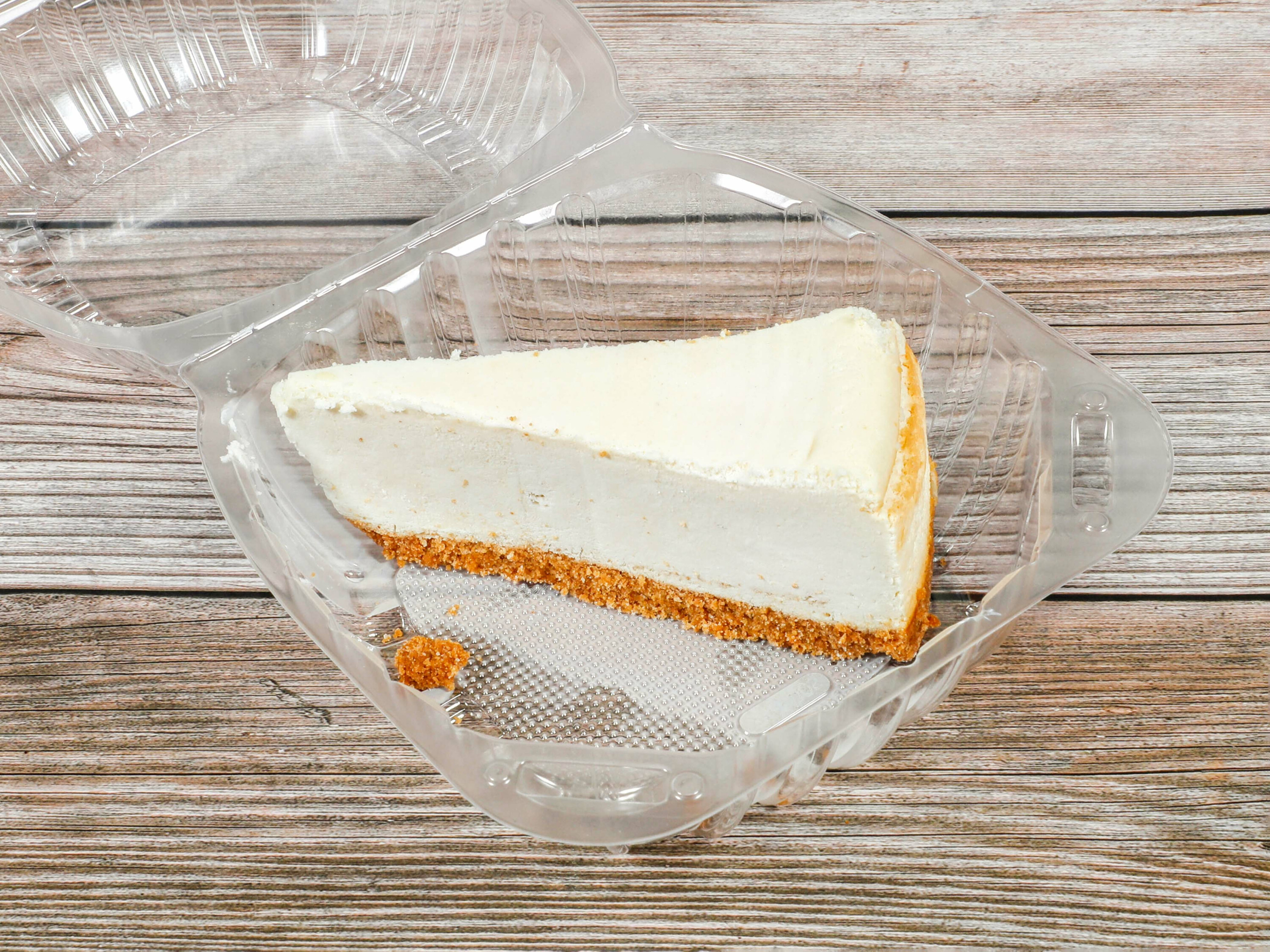 Order NY Style Cheese Cake food online from New York Pizza store, Hayward on bringmethat.com