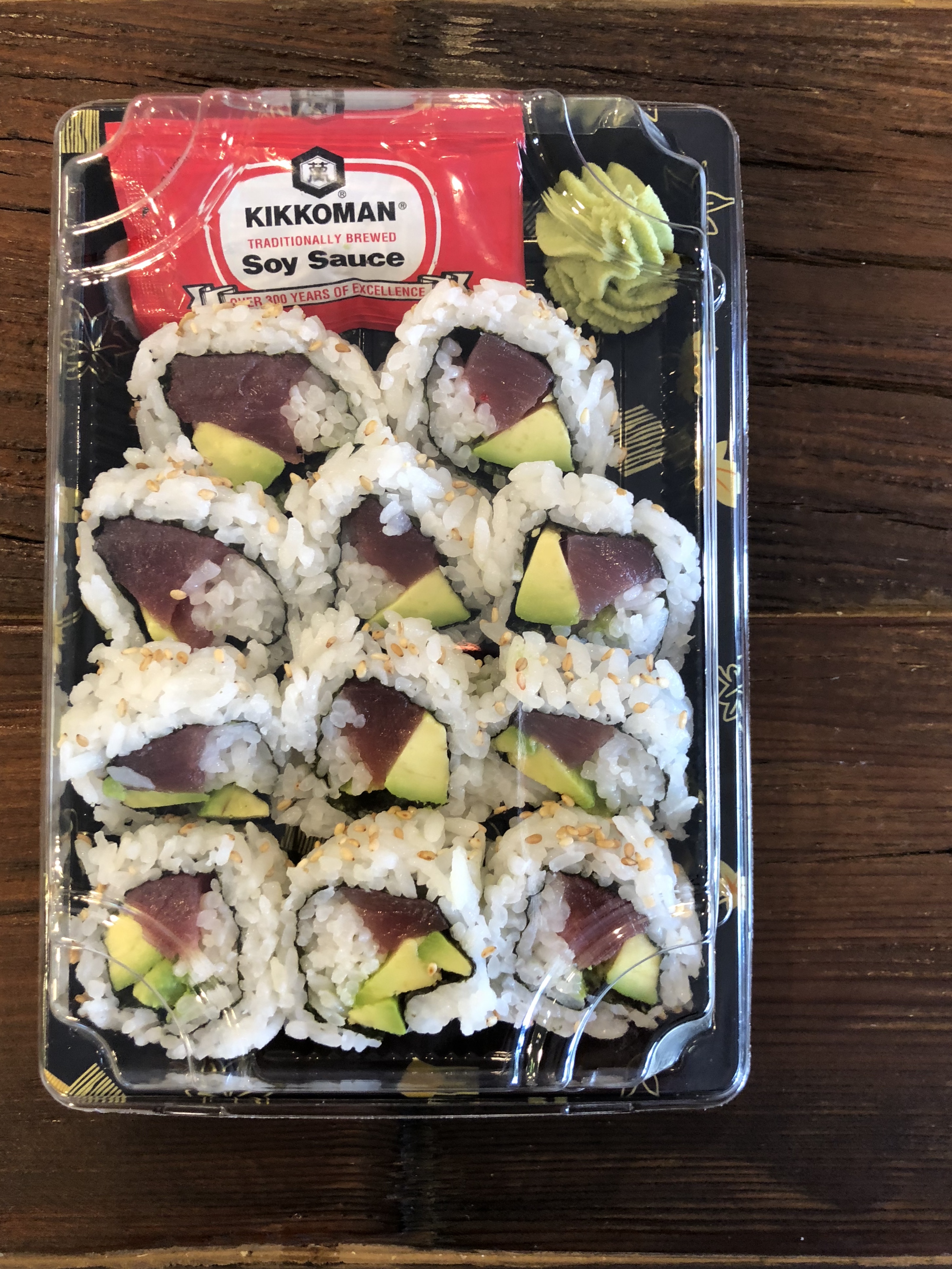 Order Tuna Avocado Roll food online from Sweet Garden store, Fremont on bringmethat.com