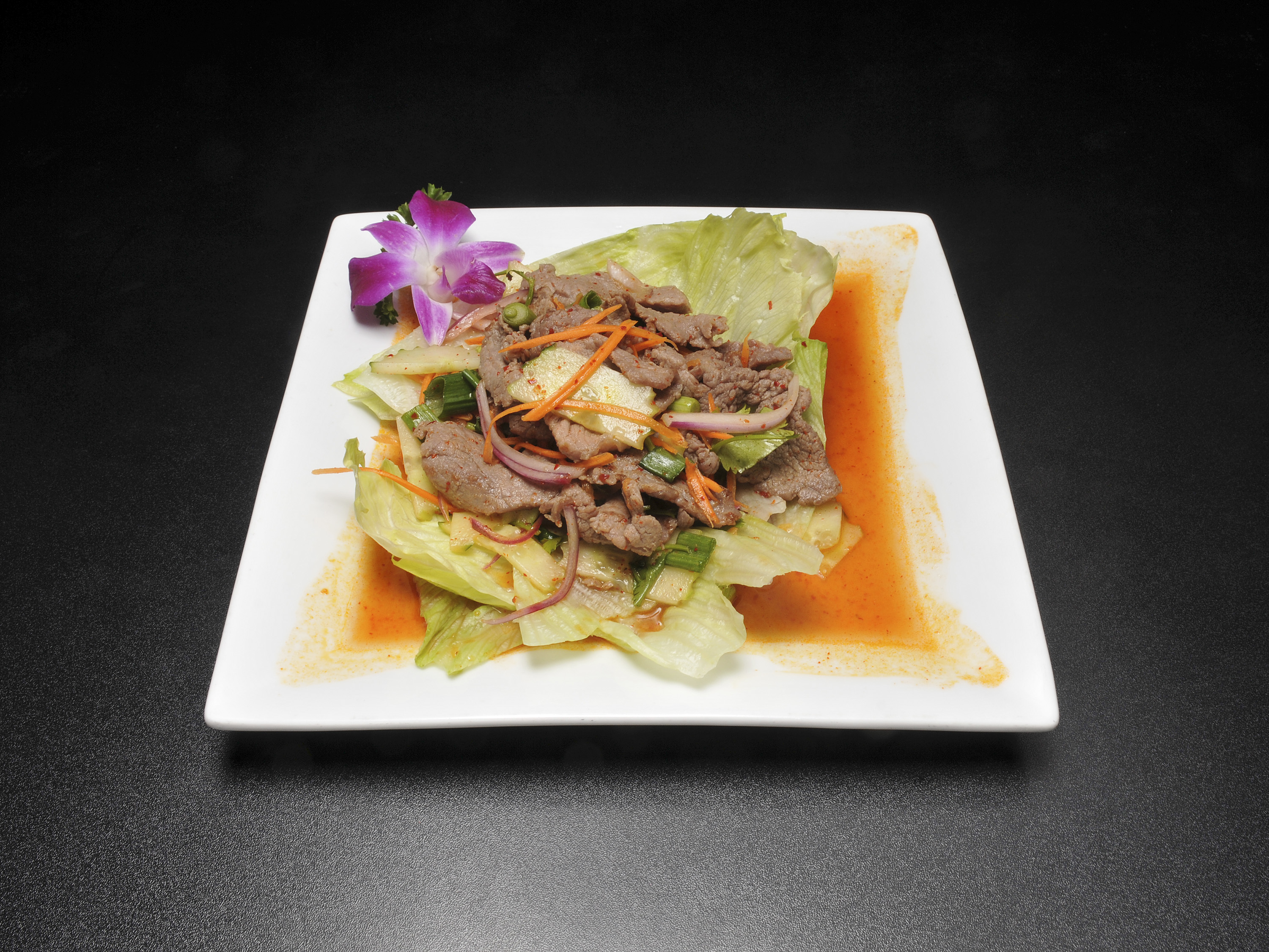 Order Y2. Beef Salad food online from Thai Fusion Cuisine store, Pinehurst on bringmethat.com
