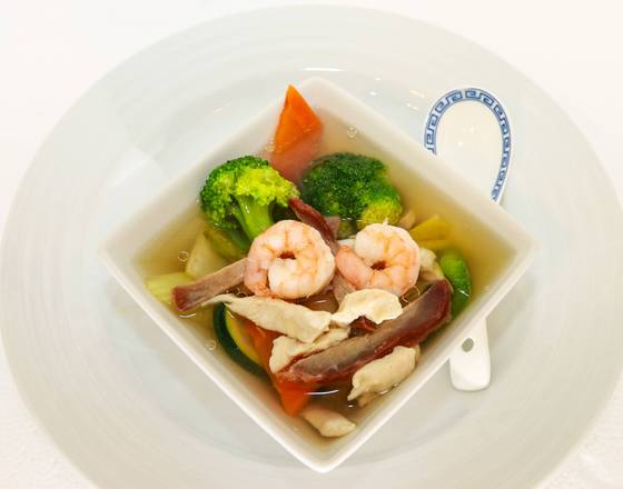 Order House Special Soup food online from Chopstick Chinese store, Cleveland on bringmethat.com