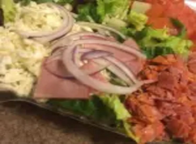 Order Antipasto Salad - Medium food online from Fat Tomato Pizza store, Harbor City on bringmethat.com