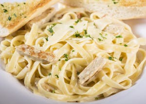 Order Fettuccine Alfredo with Grilled Chicken food online from Rosati's Pizza store, Lockport on bringmethat.com