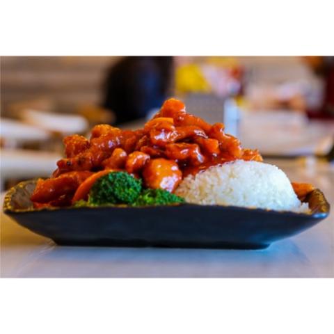 Order General Tsao Chicken food online from Noodles & Dumplings store, El Paso on bringmethat.com