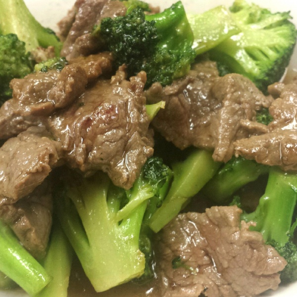 Order M6. Broccoli food online from Thai Bbq & Noodles store, Cypress on bringmethat.com