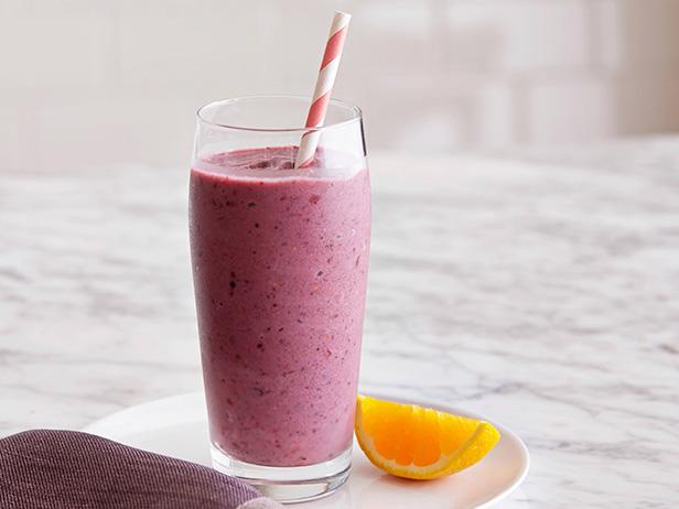 Order Berry Treat Smoothie food online from Tribute Coffee store, Garden Grove on bringmethat.com