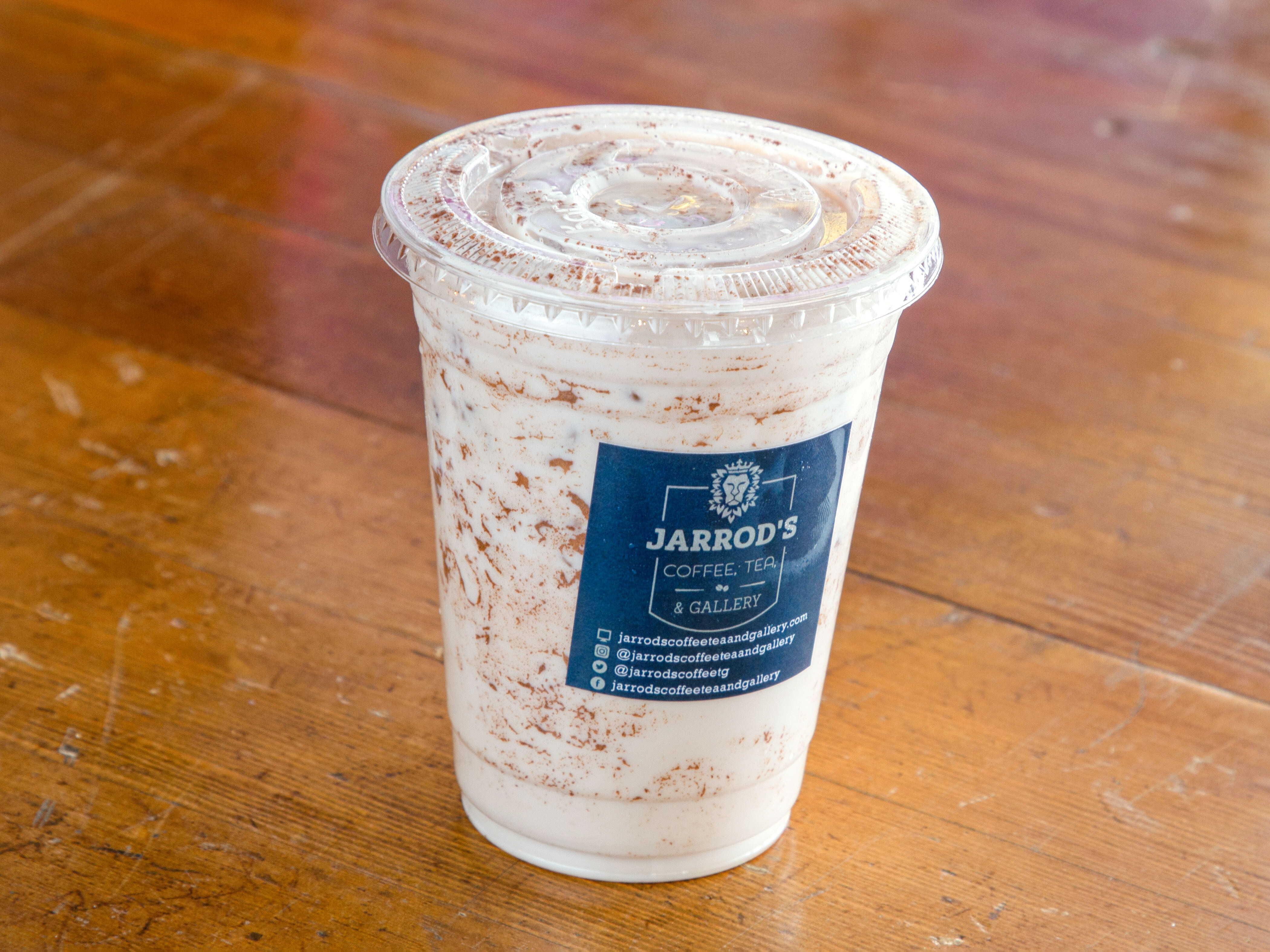 Order Iced Chai Latte food online from Jarrod Coffee, Tea, & Gallery store, Mesa on bringmethat.com
