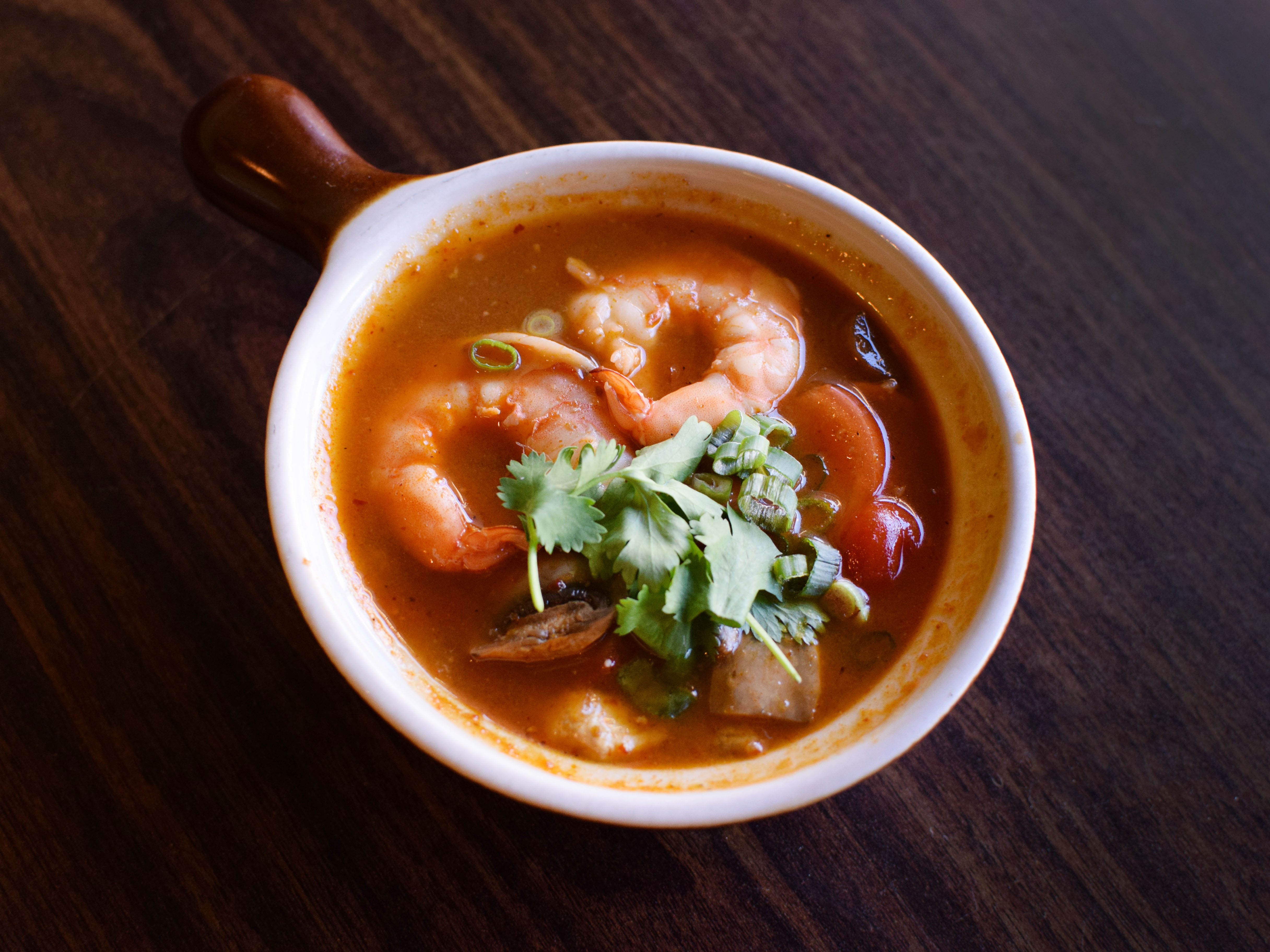 Order S2. Tom Yum Soup food online from Rice Thai Cafe store, Chicago on bringmethat.com