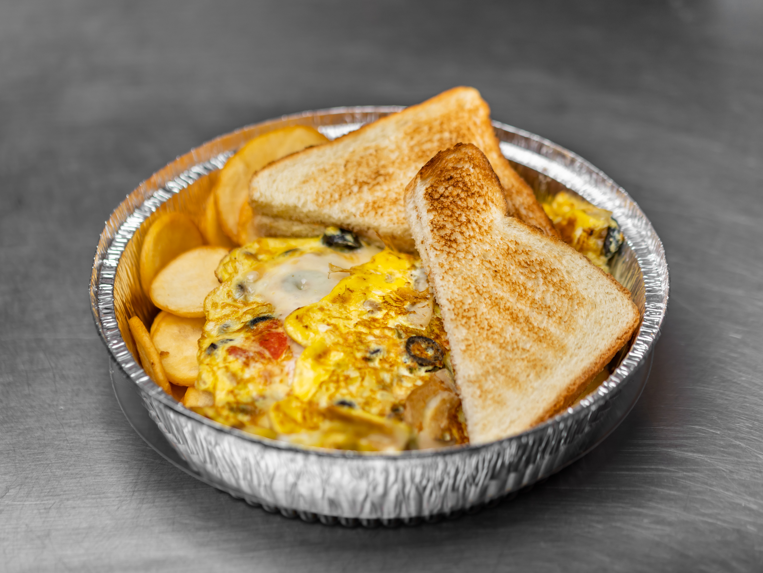 Order Veggie Omelette food online from Minit Mart Deli & Grill store, Bergenfield on bringmethat.com