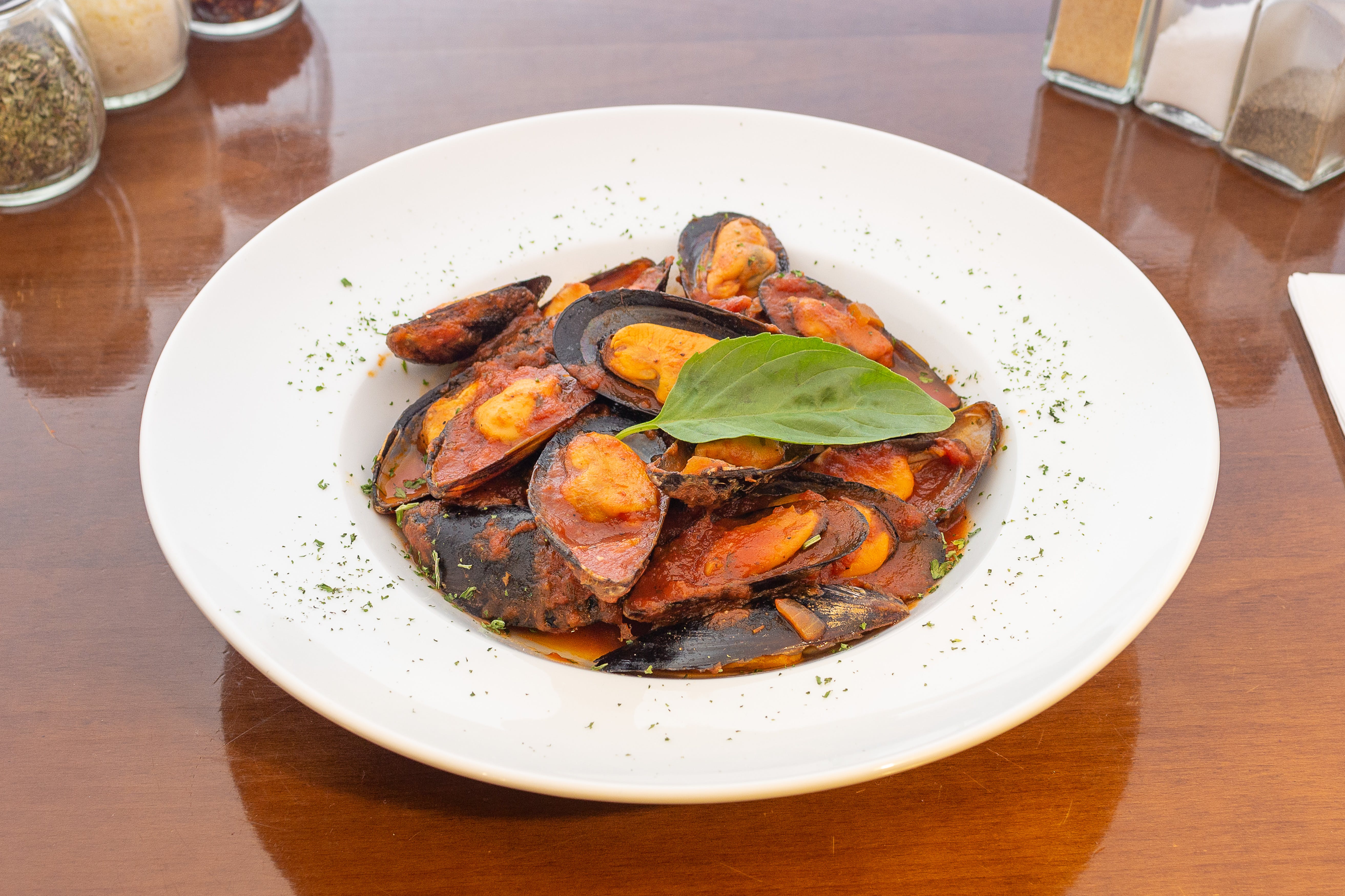 Order Mussels - Appetizer food online from Pompilio Pizzeria & Restaurant store, Westwood on bringmethat.com