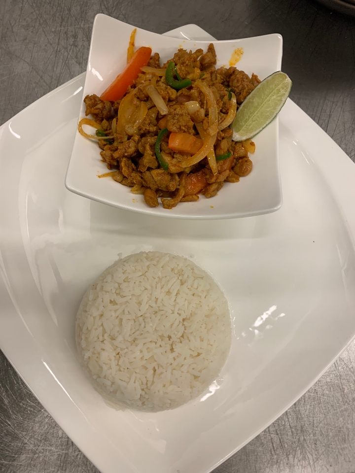 Order Burmese Style Chicken Kabobs food online from Inle Burmese Cuisine store, San Francisco on bringmethat.com