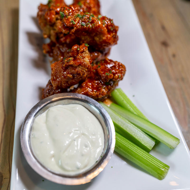 Order Wings Plate food online from North Sea Tavern store, Southampton on bringmethat.com