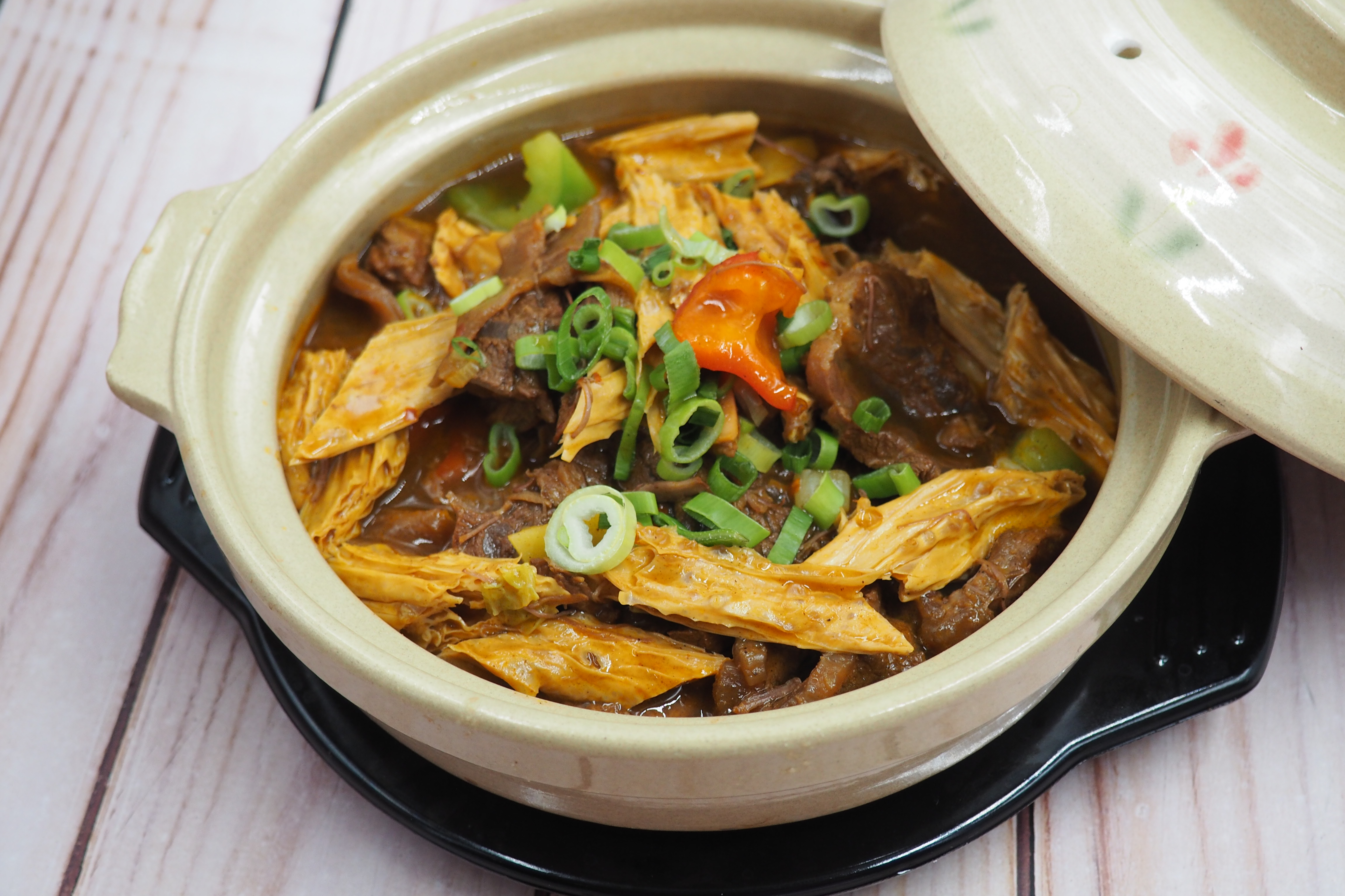Order Beef Stew and Dry Bean Curd Casserole food online from Bai Wei store, Philadelphia on bringmethat.com