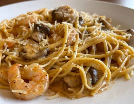 Order Desert Fire Pasta (Spicy) food online from Green Mill Restaurant &Amp; Bar store, HASTINGS on bringmethat.com