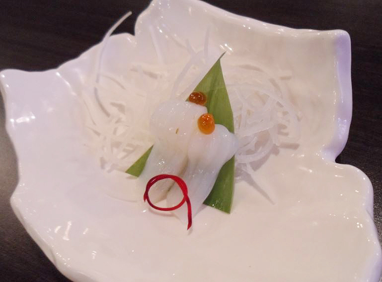 Order F17. Squid Sashimi food online from Icho Izakaya Fusion Cuisine store, Temple City on bringmethat.com