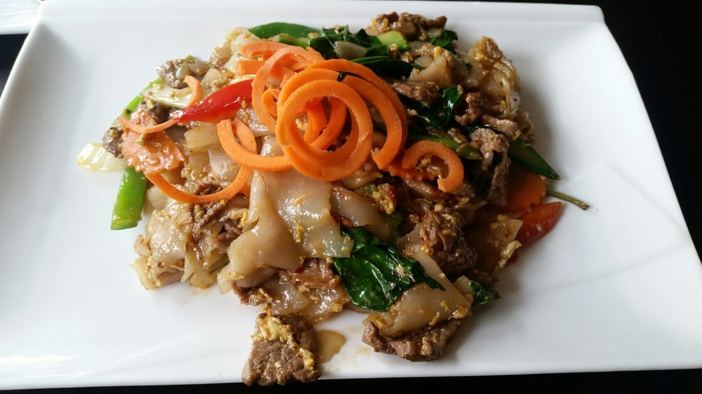 Order N3. Pad Kee Maow food online from Williamsburg Thai store, Brooklyn on bringmethat.com