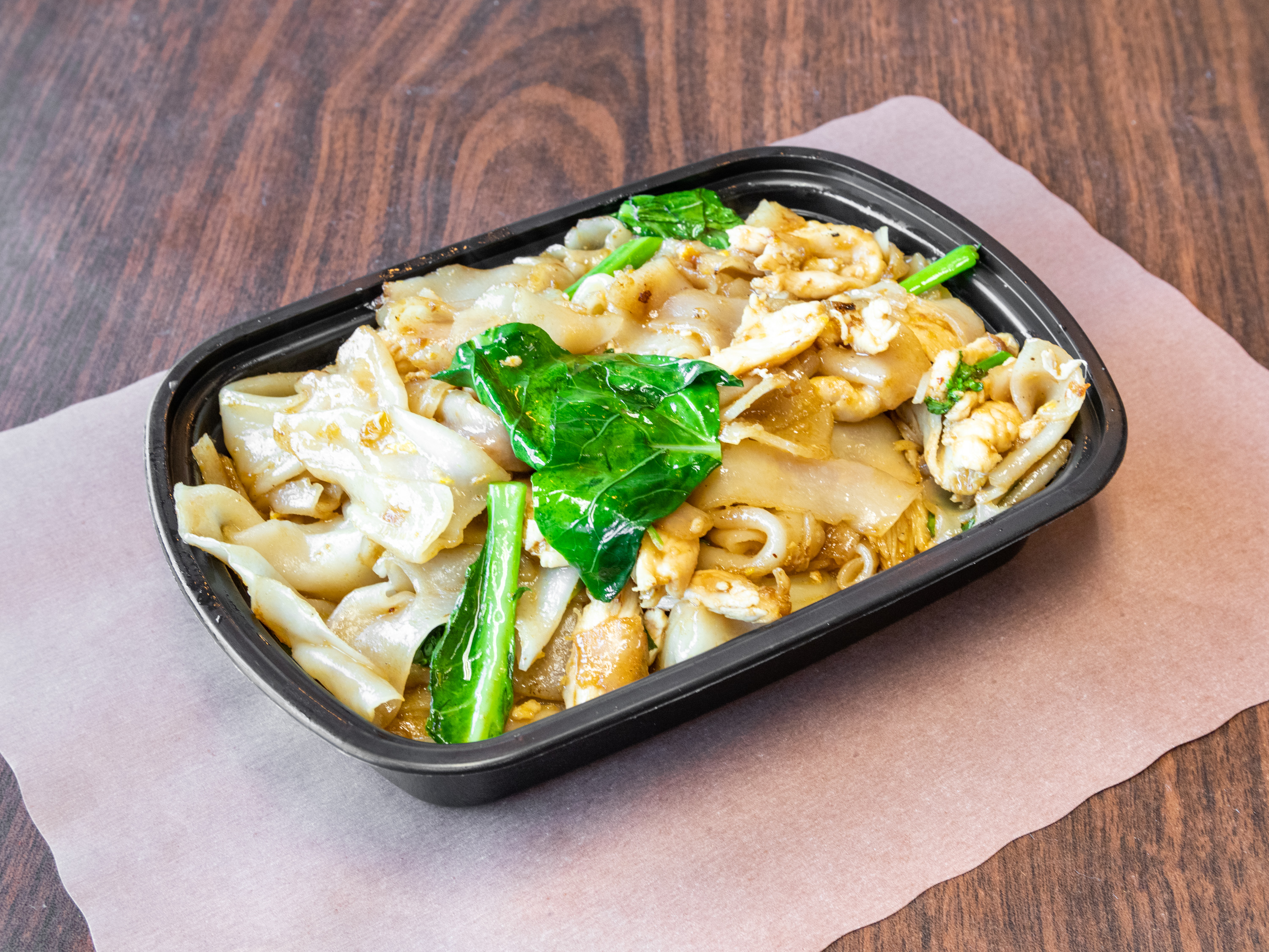 Order Pad See Ew Noodle food online from Proud Thai Cookery store, Berkeley Heights on bringmethat.com