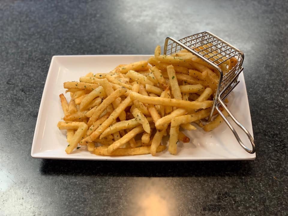 Order French Fries - Appetizer food online from Giove's Pizza store, Trumbull on bringmethat.com