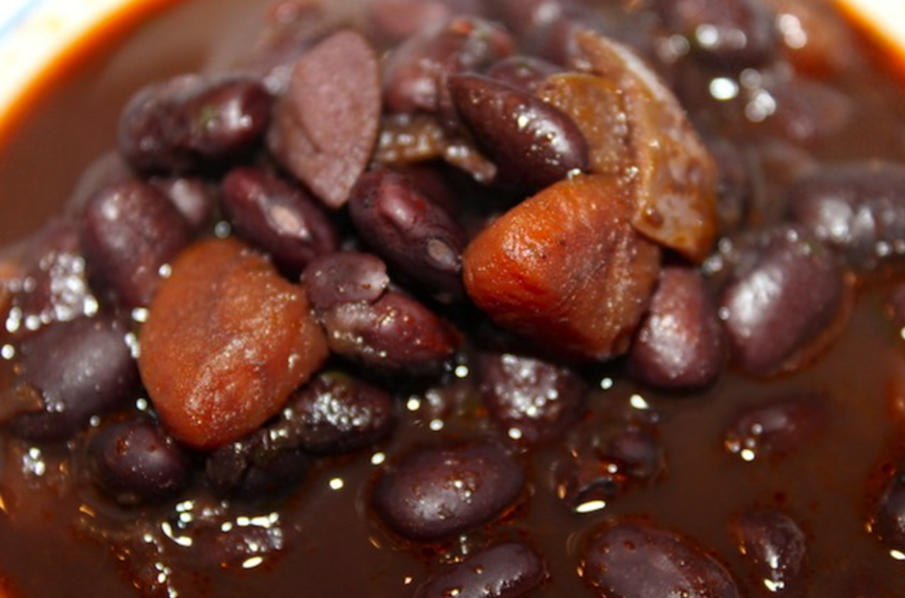 Order Habichuelas Negras (Black Beans ) food online from Latin Quarters store, Norwich on bringmethat.com