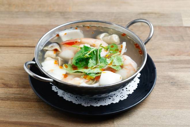 Order Tom Yum Soup [CUP] food online from Koon Thai Kitchen store, San Diego on bringmethat.com