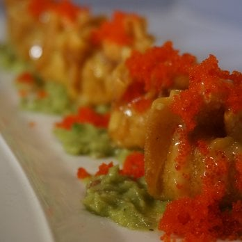 Order 28. Spicy Tuna Gyoza food online from Tasty Fusion store, Lyndhurst on bringmethat.com