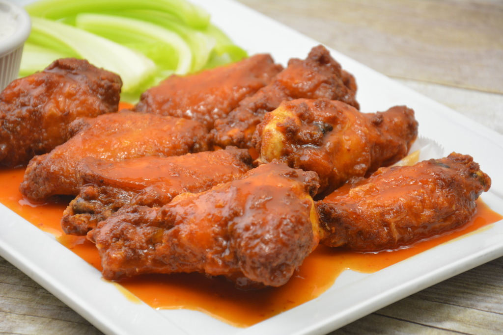 Order Chicken Wings food online from El Tapatio store, Rocky Mount on bringmethat.com