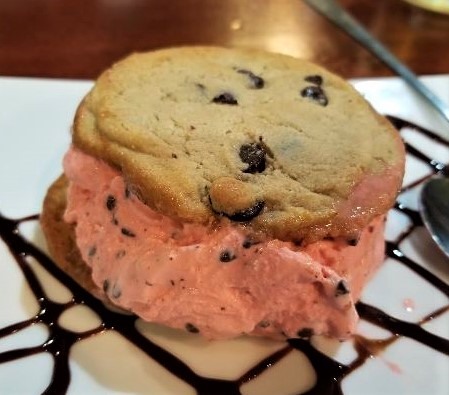 Order Homemade Ice Cream and Cookie Sandwiches food online from McGlynns Pub store, Newark on bringmethat.com