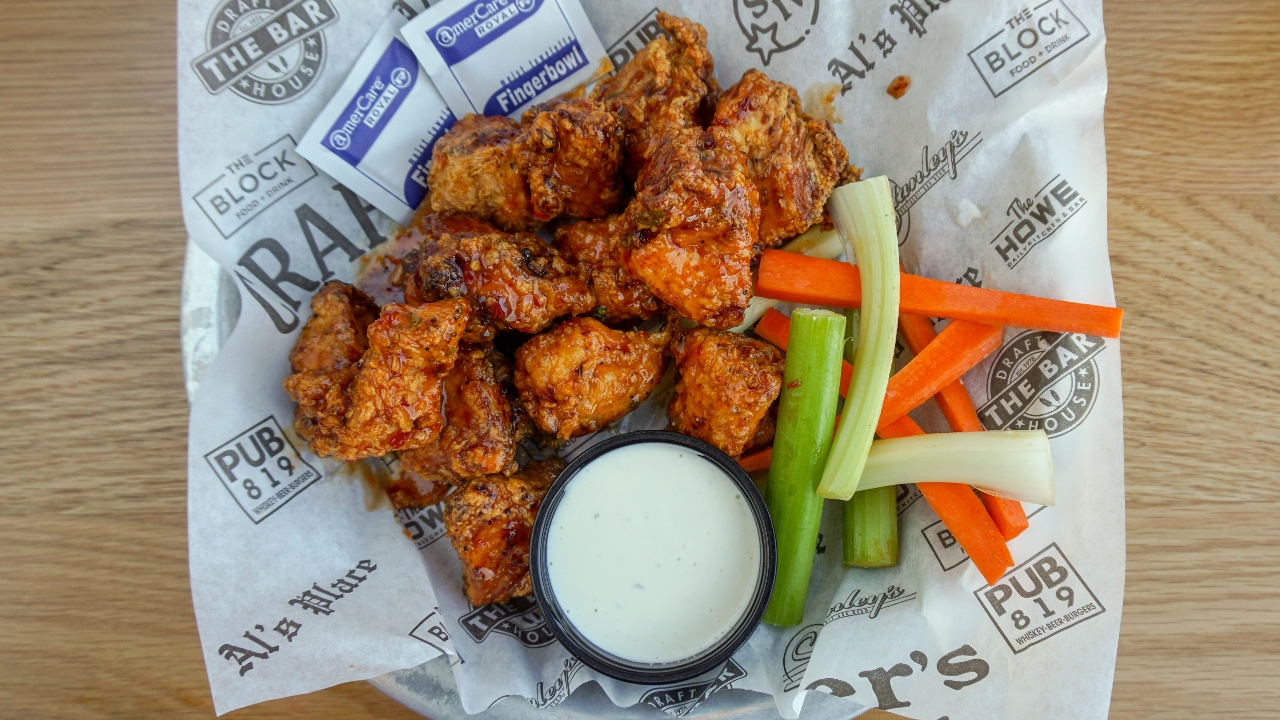 Order Full Order Boneless Broasted Wings food online from The Howe Daily Kitchen & Bar store, Minneapolis on bringmethat.com