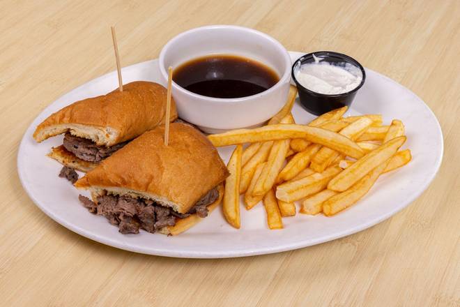 Order Prime Rib Dip food online from Shari'S Cafe store, Red Bluff on bringmethat.com