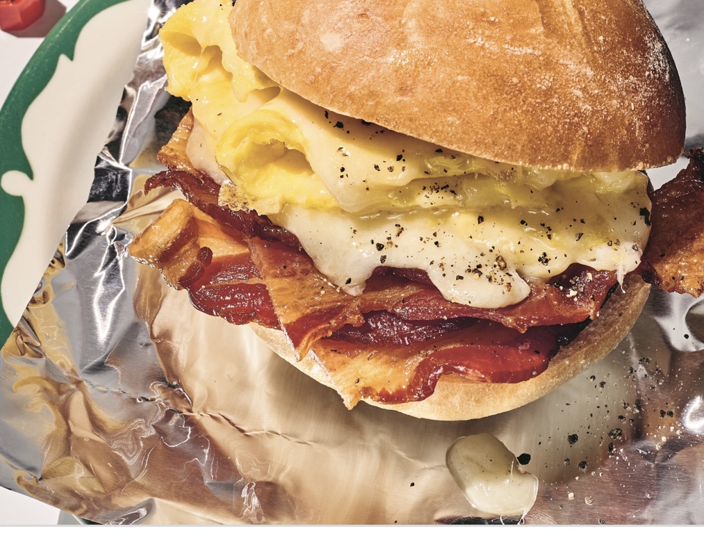 Order Bacon Egg Cheese Roll  food online from United Gourmet Deli store, New Rochelle on bringmethat.com