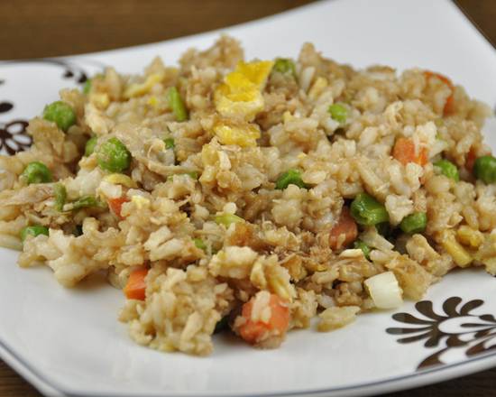 Order Chicken Fried Rice 雞炒飯 food online from Bamboo Garden store, Savannah on bringmethat.com