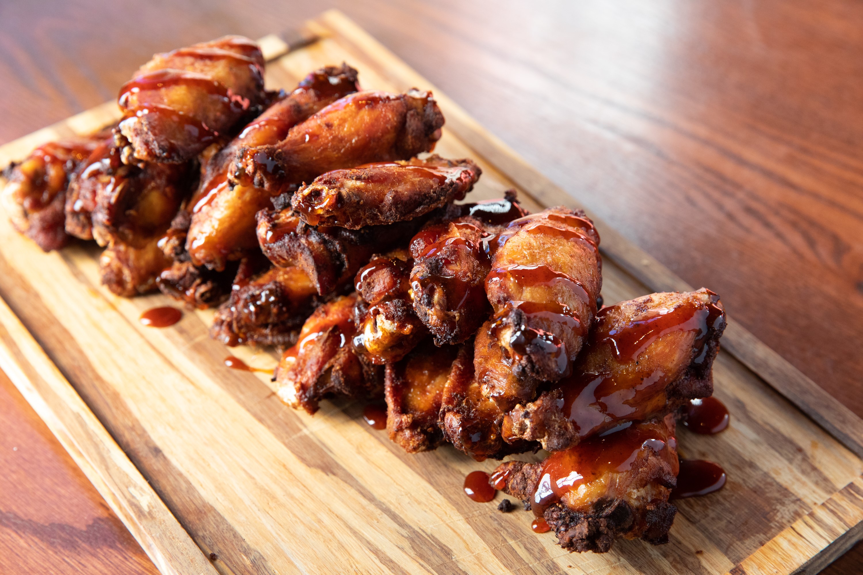 Order Smoked Wings food online from Smokey Bones store, Maumee on bringmethat.com
