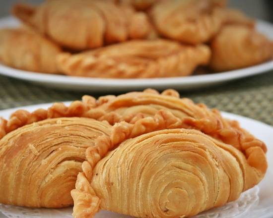Order CURRY PUFFS food online from Pure Thai store, San Diego on bringmethat.com