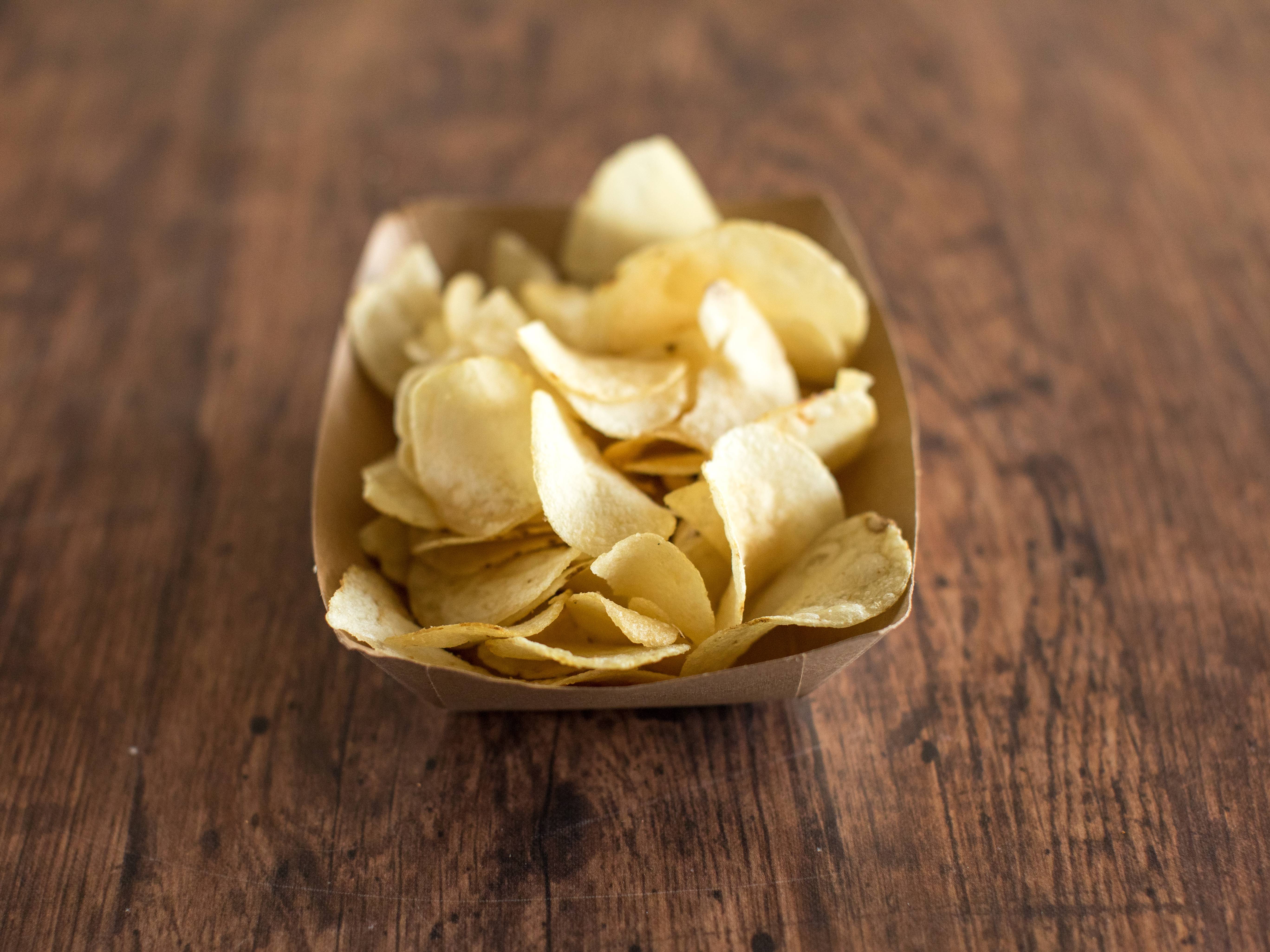 Order Small Bag of Potato Chips food online from Padow's Hams & Deli store, Glen Allen on bringmethat.com