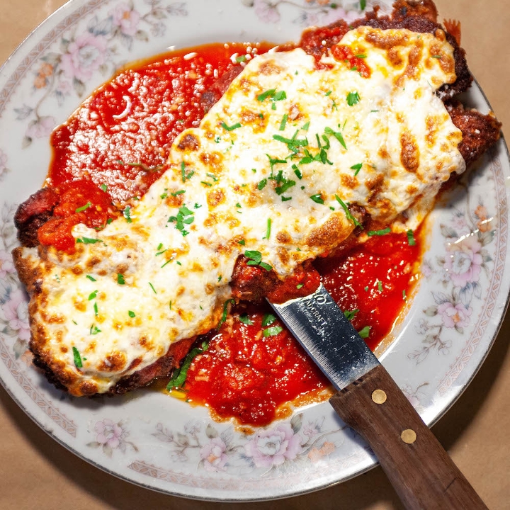 Order Classic Chicken Parm food online from Pizzeria La Rosa store, New Rochelle on bringmethat.com