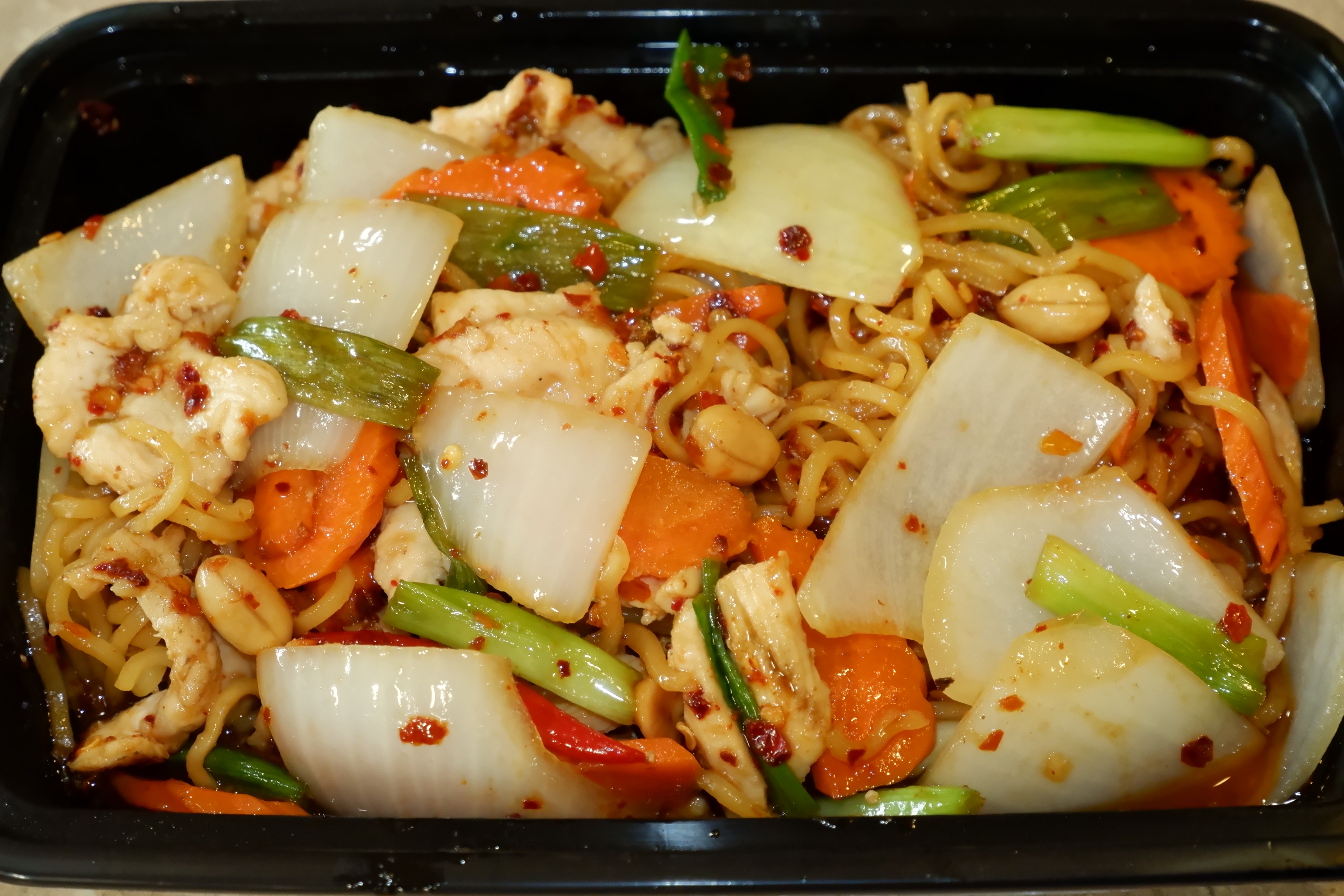Order Kungpao Chow-Mein food online from Thai Bbq & Combo store, Paso Robles on bringmethat.com
