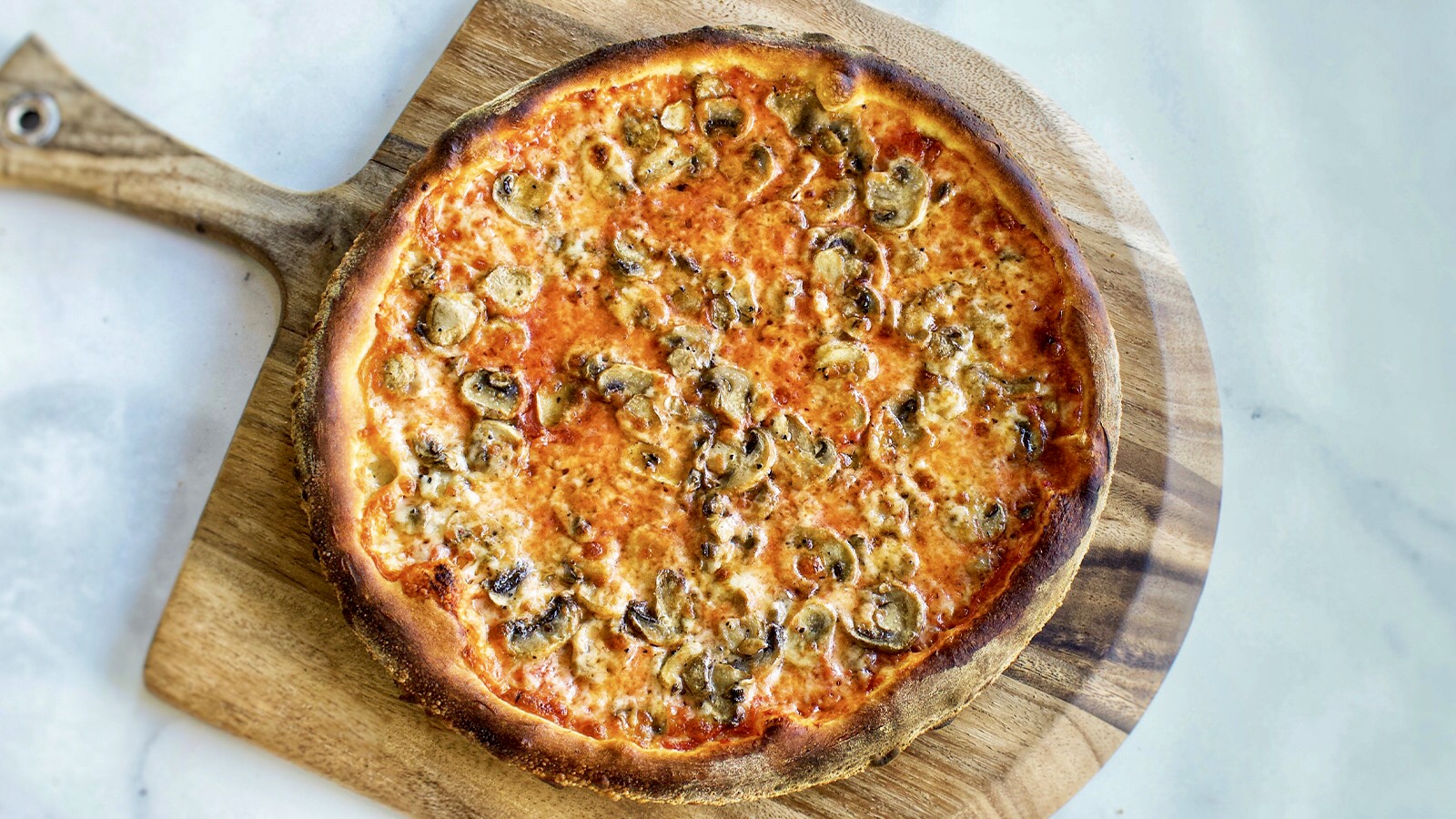 Order MUSHROOM 10" PIZZA food online from Wings & Things By Amici store, Danville on bringmethat.com