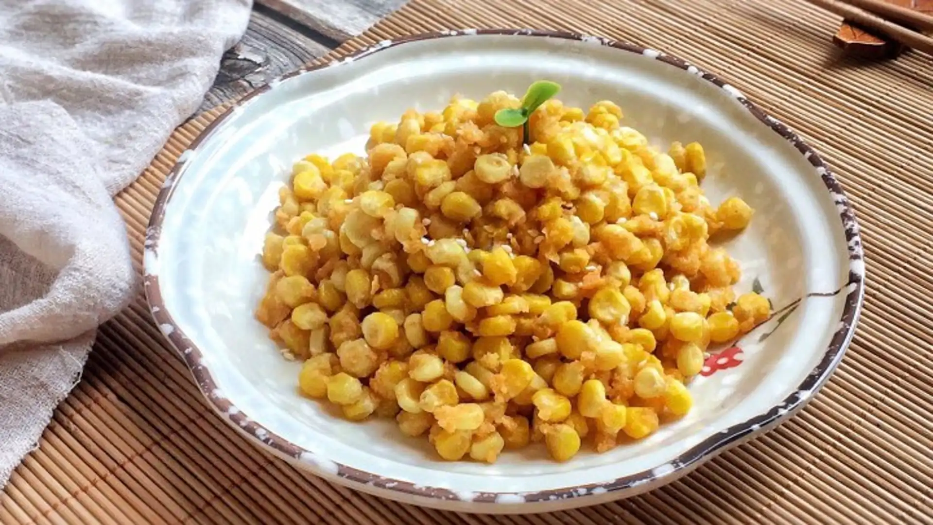 Order Fried Corn with Salted Egg Yolk food online from Yunnan Style Restaurant store, El Cerrito on bringmethat.com