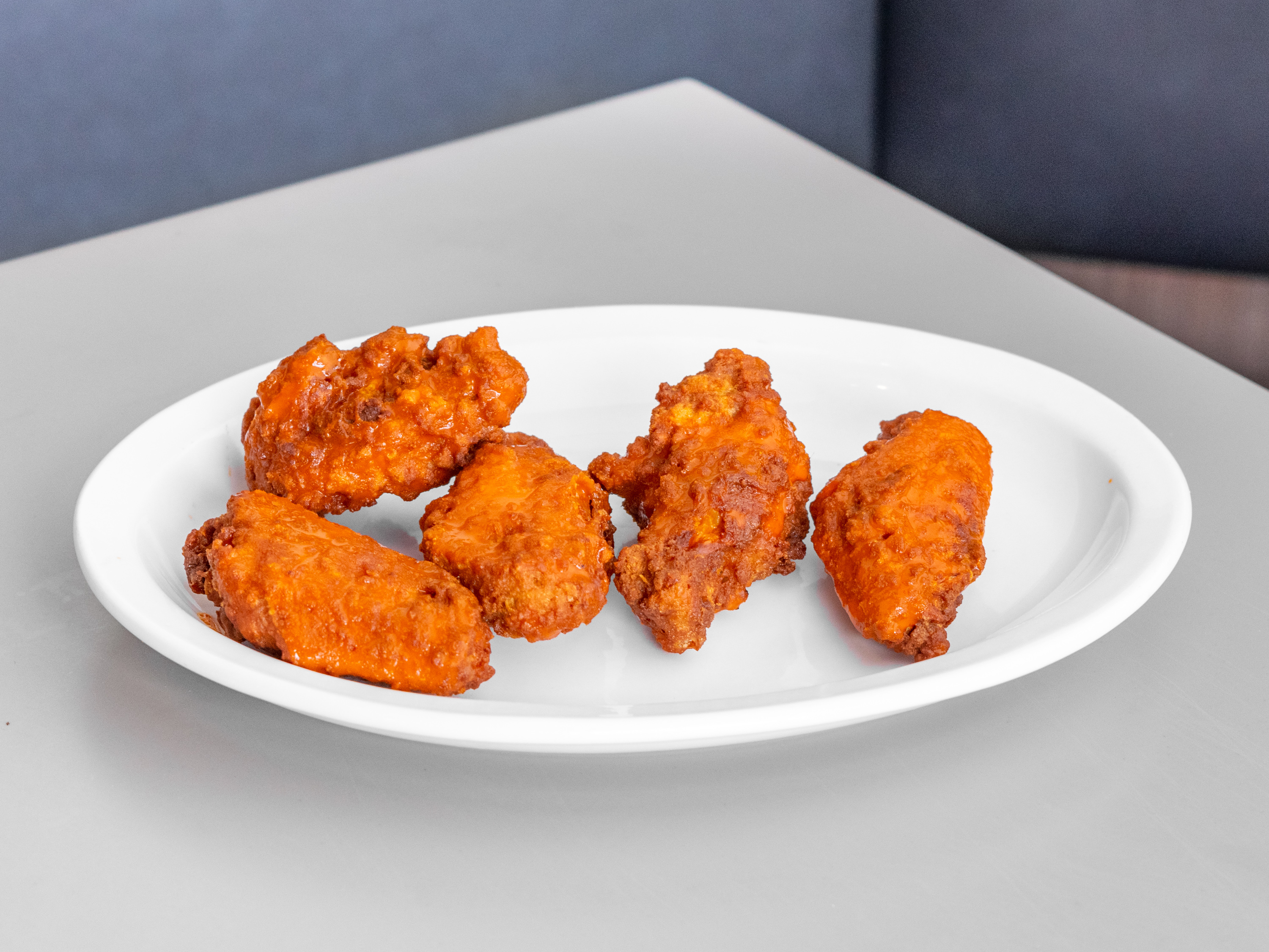 Order Buffalo Wings food online from Leo Coney Island On Tap (122 Oakes St Sw store, Grand Rapids on bringmethat.com