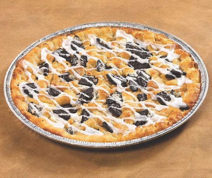 Order Oreo Crunch Cookie food online from Mazzio Italian Eatery store, Norman on bringmethat.com